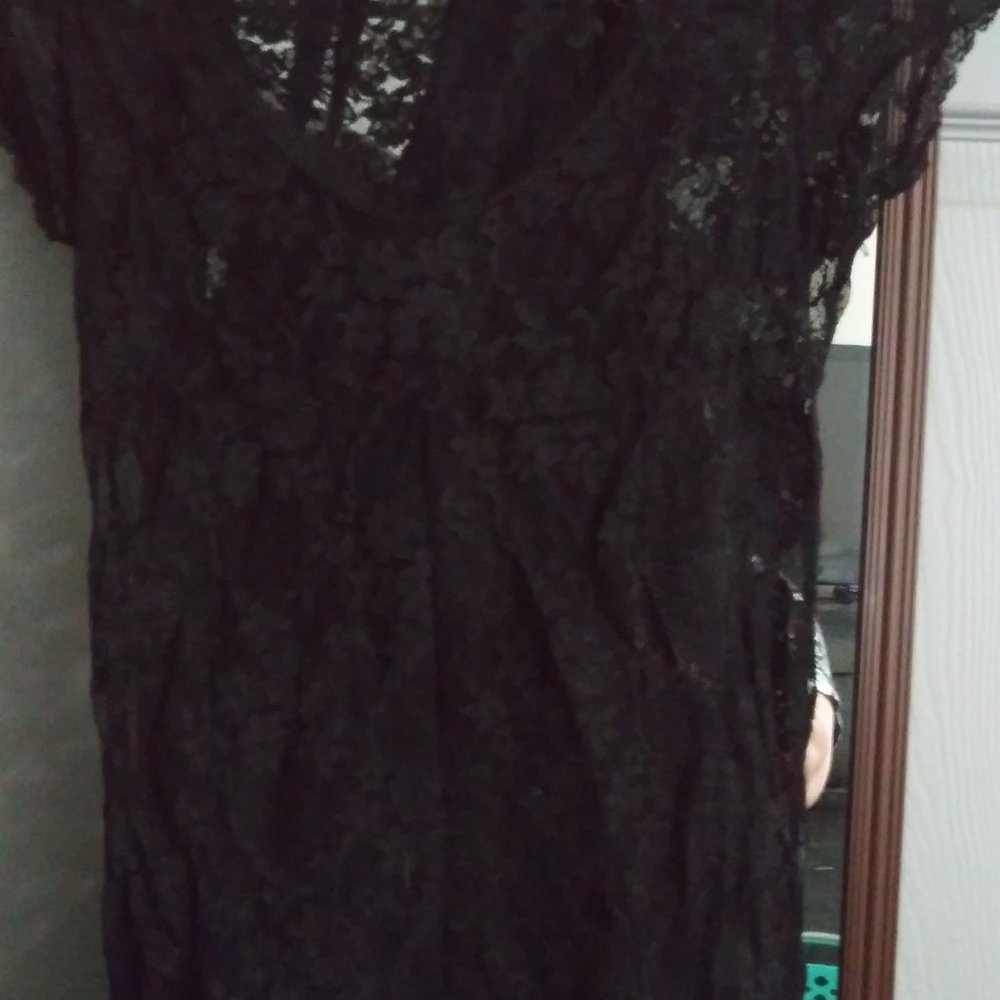 Bozzolo  Black lace blouse